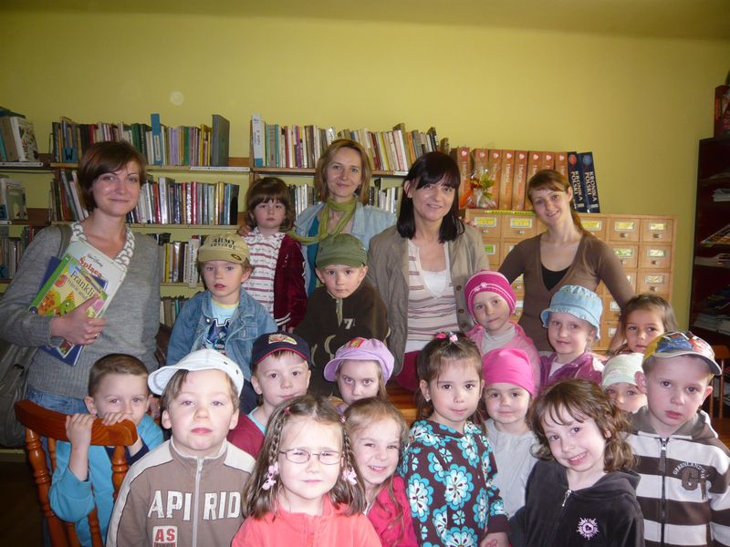 „Tygryski” poznają bibliotekę