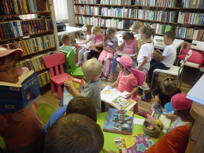 „Figle migle” w bibliotece