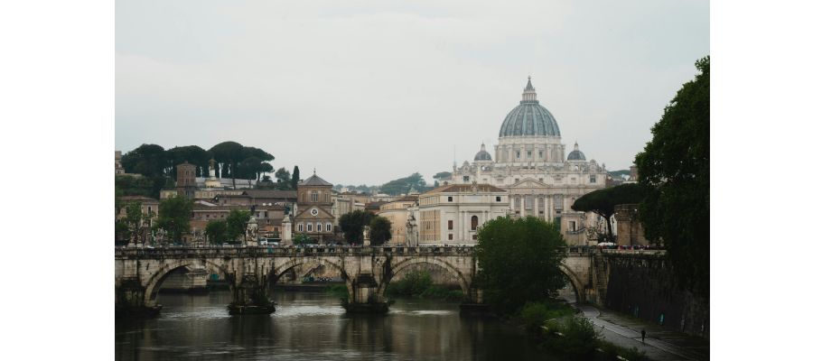 Kobieca Przestrzeń – opowieści z Wiecznego Miasta