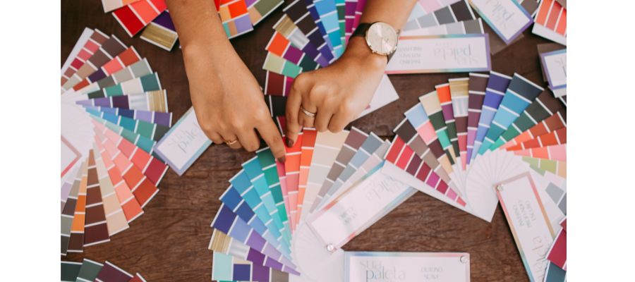 Kobieca Przestrzeń w kolorach