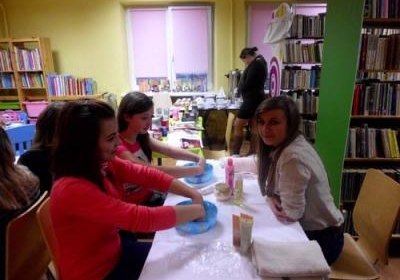 Dzień kobiet w bibliotece