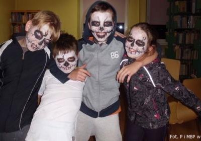 Halloween w bibliotece