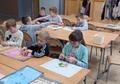 Zrzucić lanugo, by wydorośleć