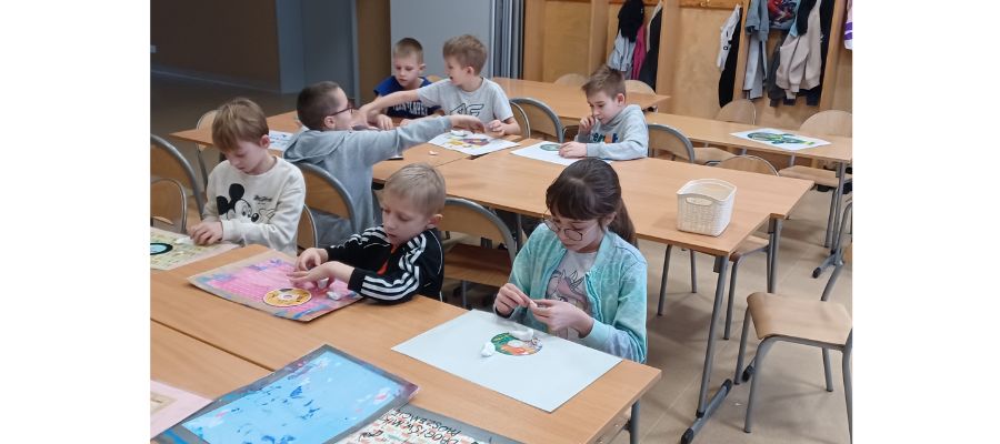 Zrzucić lanugo, by wydorośleć