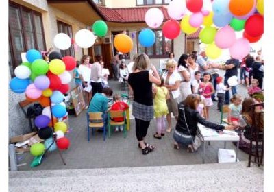 Wczoraj i dziś biblioteki w Koźmicach Wielkich