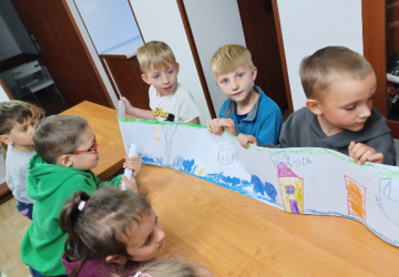 Teatr Kamishibai w Bibliotece – magiczna podróż z Walentynką
