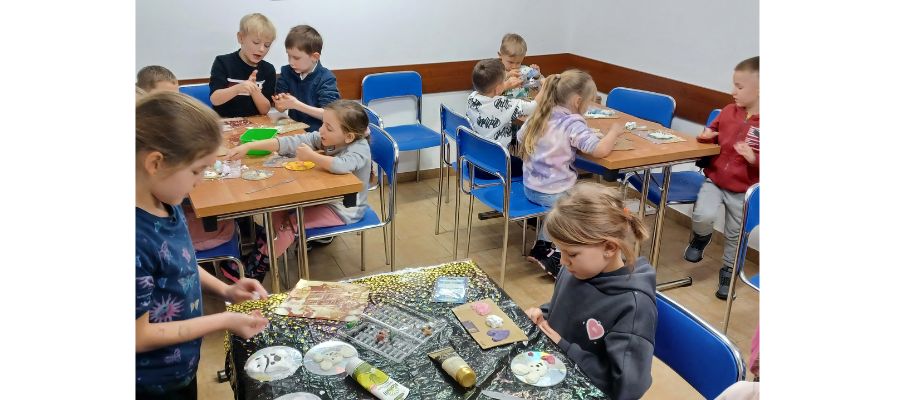 Ferie w bibliotece – podróż w świat wyobraźni