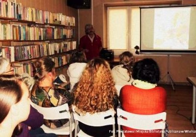 Biblioteka na krańcu świata - Albania