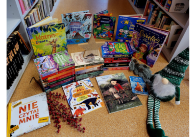 Nowości książkowe w bibliotece w Śledziejowicach