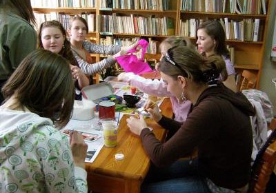 Wielkanocne spotkanie w bibliotece