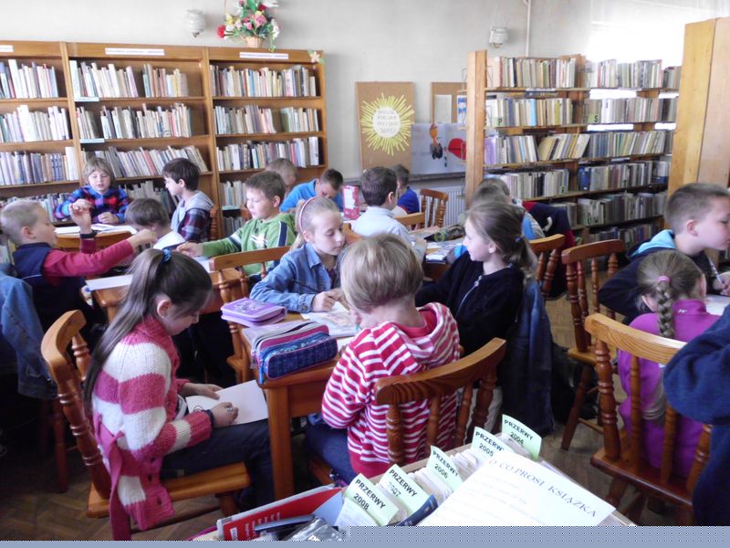 Z książką za pan brat - lekcja biblioteczna
