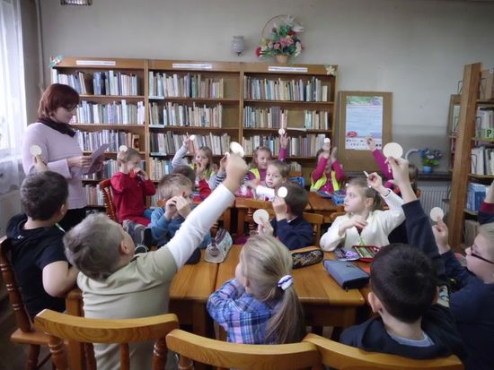 Akcja „Odblaskowa szkoła” w bibliotece