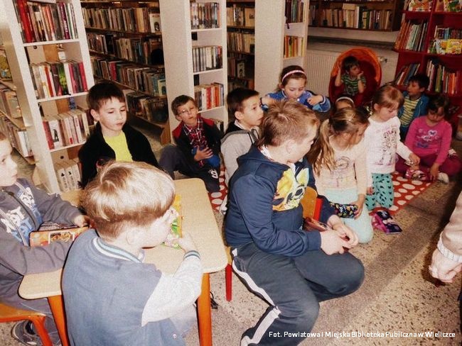 „Baju, baju i już jesteśmy w innym kraju czyli z bajką aż na koniec świata...”