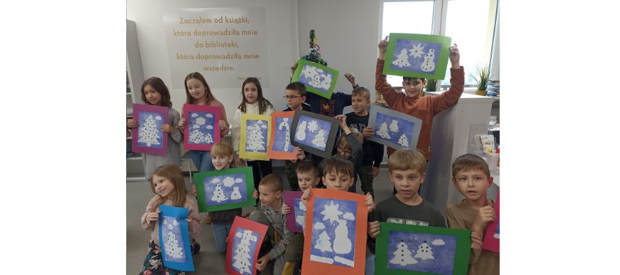 Magia i czar Świąt Bożego Narodzenia w bibliotece...