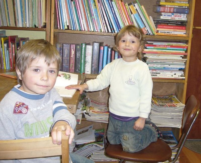 Wakacyjne spotkania w bibliotece za nami