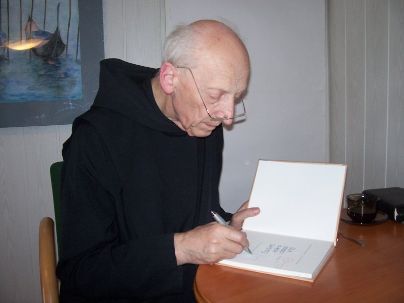 Ojciec Leon Knabit po raz drugi w bibliotece