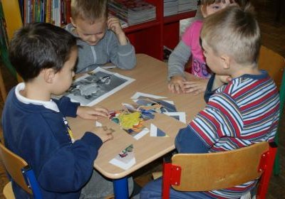 Z Molikiem w podróż po bibliotece