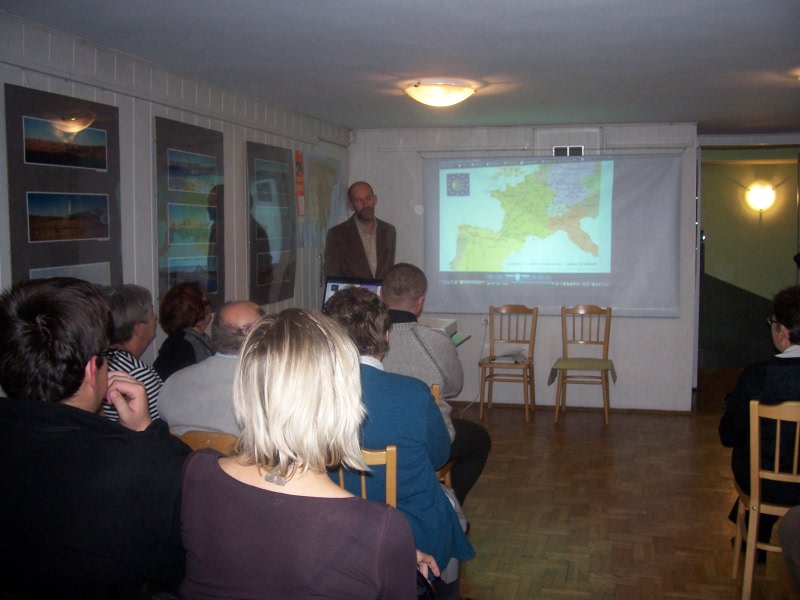 Drogą św. Jakuba z biblioteki do Hiszpanii