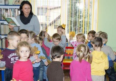 „Barwy jesieni - kolorowa pora roku w literaturze dziecięcej”
