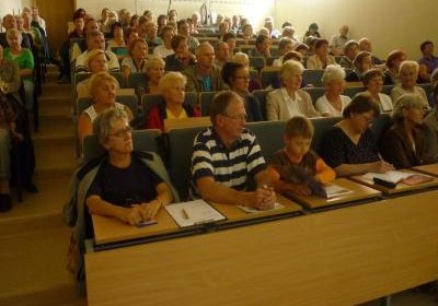 Drugi miesiąc spotkań Poniedziałkowego Klubu Seniora rozpoczęty!