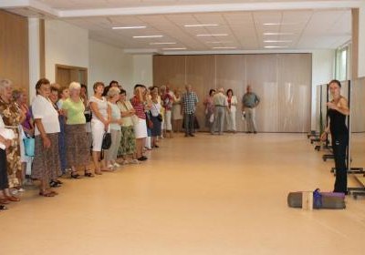 Seniorze – nie siedź w domu – idź na jogę i Qigong