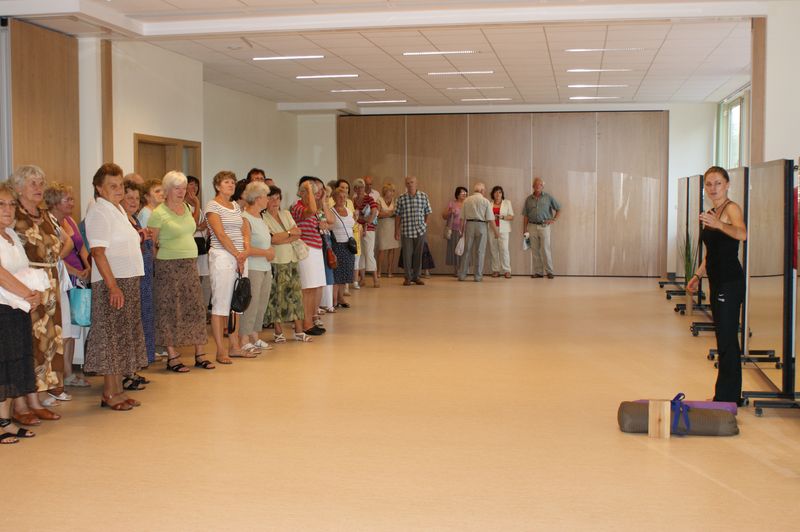 Seniorze – nie siedź w domu – idź na jogę i Qigong
