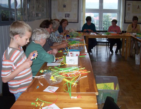Klub Aktywnego Seniora - Jesienny quilling