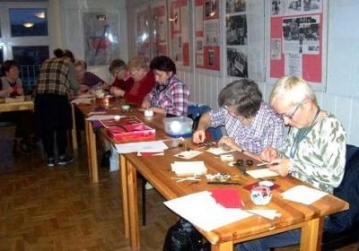 Klub Aktywnego Seniora Kartki z motywem świątecznym