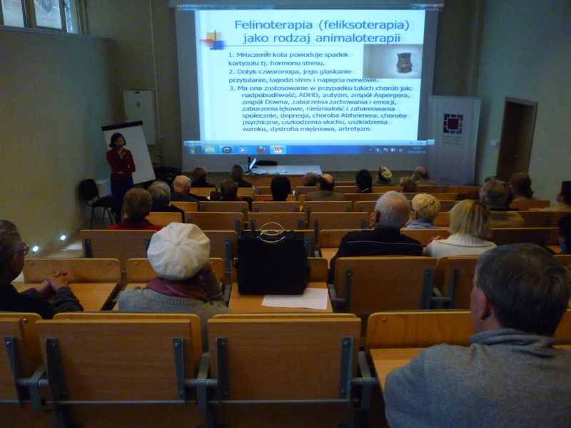 O miłości do zwierząt w Poniedziałkowym Klubie Seniora
