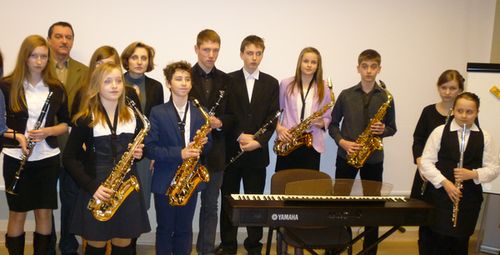 Koncert instrumentów dętych drewnianych w Poniedziałkowym Klubie Seniora