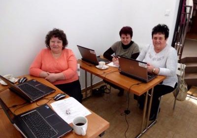 Akademia e-Seniora UPC w wielickich bibliotekach