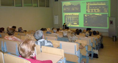 O zabytkach Krakowa w Poniedziałkowym Klubie Seniora