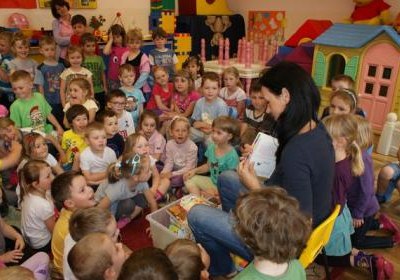 Przygarnij Molika – akcja czytelnicza trwa!