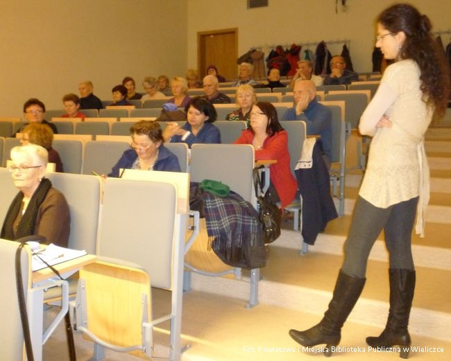Happening i performance w Poniedziałkowym Klubie Seniora