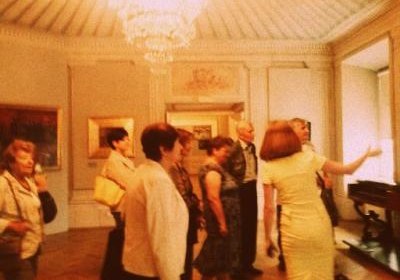Wieliccy seniorzy w Muzeum Stanisława Wyspiańskiego