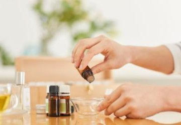 Sekrety aromaterapii: Kobiecość w rytmie natury