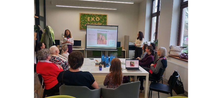 Sekrety aromaterapii. : Kobiecość w rytmie natury