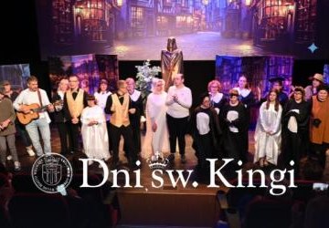 Wyjątkowy spektakl na rozpoczęcie Dni Św. Kingi