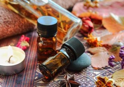 Sekrety aromaterapii: Gospodarka hormonalna u kobiet